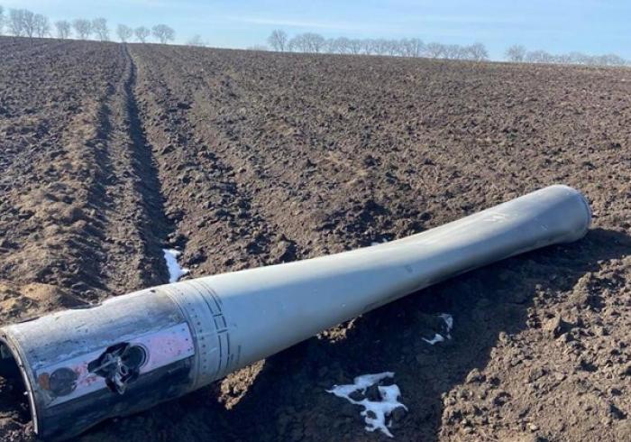 ​НА СЕВЕРЕ МОЛДОВЫ СНОВА ОБНАРУЖЕНЫ ОБЛОМКИ РАКЕТЫ