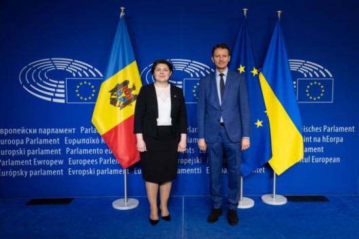 Prim-ministra Natalia Gavrilița, în cadrul întrunirii cu eurodeputați din grupul PPE: „Am reușit să ieșim din perioada rece mai puternici, cu o susținere internațională fără precedent”