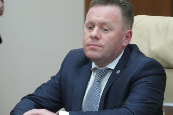 АЛЕКСАНДР ФЛЕНКЯ БОЛЬШЕ НЕ ЯВЛЯЕТСЯ СОПРЕДСЕДАТЕЛЕМ ОБЪЕДИНЕННОЙ КОНТРОЛЬНОЙ КОМИССИИ