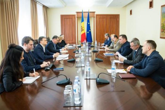 Dorin Recean la întrevederea cu membrii Asociației Patronale a Industriei Turismului din Republica Moldova: „Guvernul înțelege importanța turismului și este deschis să intervină pentru dezvoltarea acestui sector”