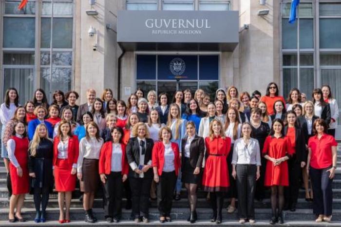 Mesajul prim-ministrului Dorin Recean cu prilejul Zilei Internaționale a Femeii