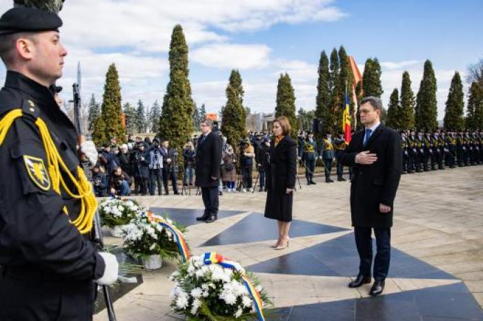 Mesajul prim-ministrului Dorin Recean cu prilejul Zilei Memoriei și Recunoștinței