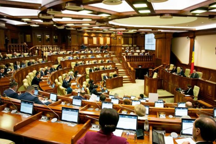 ​ПАРЛАМЕНТ ПРИНЯЛ В ПЕРВОМ ЧТЕНИИ ТРИ ЗАКОНОПРОЕКТА, КАСАЮЩИЕСЯ ДЕЯТЕЛЬНОСТИ СИБ
