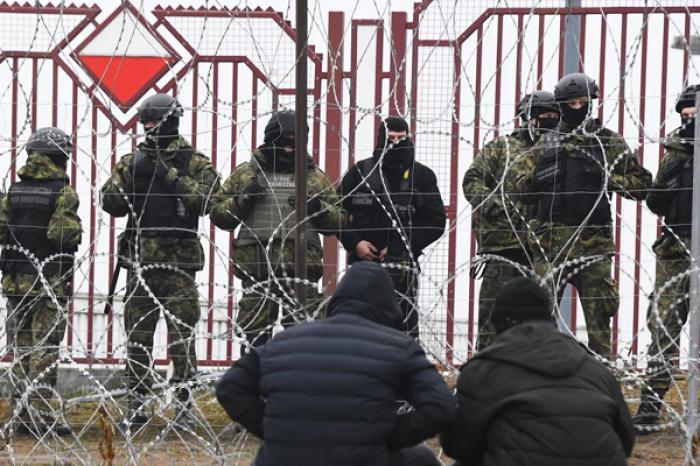 Польша построила более ста километров заграждений на границе с Россией