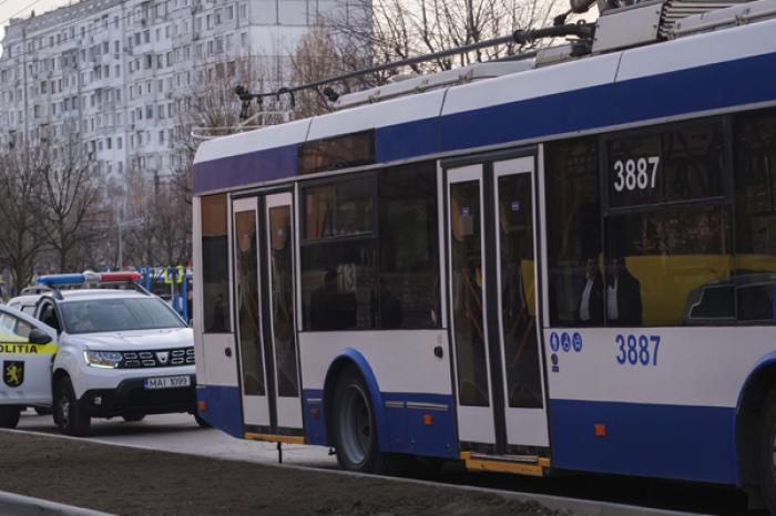 (ВИДЕО) ВОСЕМЬ ЧЕЛОВЕК ИЗ REGIA TRANSPORT ELECTRIC КИШИНЕВА ОТСТРАНЕНЫ ОТ СВОИХ ДОЛЖНОСТЕЙ В СВЯЗИ СО СМЕРТЕЛЬНЫМ ДТП