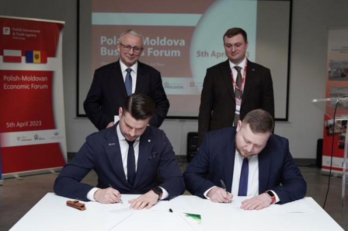 ENERGOCOM ПОДПИСАЛ МЕМОРАНДУМ О СОТРУДНИЧЕСТВЕ С ПОЛЬСКОЙ TOWAROWA GIEŁDA ENERGII
