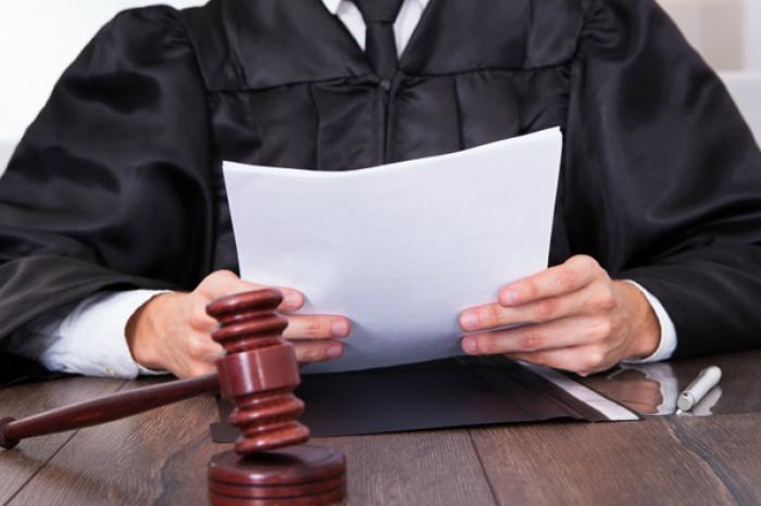 СУД ОТЛОЖИЛ ВЫНЕСЕНИЕ РЕШЕНИЯ ПО ВОЗБУЖДЕНИЮ УГОЛОВНОГО ДЕЛА ПО ФАКТУ НЕЗАКОННОГО ЗАВЛАДЕНИЯ КВАРТИРОЙ ПЕНСИОНЕРКИ, УМЕРШЕЙ ПРИ СТРАННЫХ ОБСТОЯТЕЛЬСТВАХ