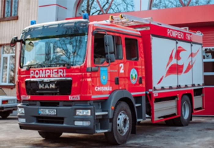 (ВИДЕО) В КИШИНЕВЕ НА ПОЖАРЕ В ЖИЛОМ ДОМЕ ПОГИБЛО ТРИ ЧЕЛОВЕКА