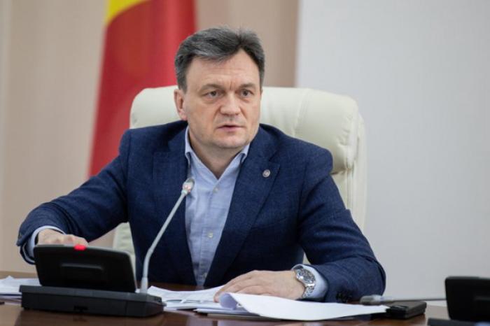 ПРЕМЬЕР-МИНИСТР: ПРАВИТЕЛЬСТВО ОТРЕАГИРУЕТ НА ИСПОЛЬЗОВАНИЕ ГАЗА НЕКОТОРЫМИ КОМПАНИЯМИ ПО СПЕЦИАЛЬНЫМ ЦЕНАМ