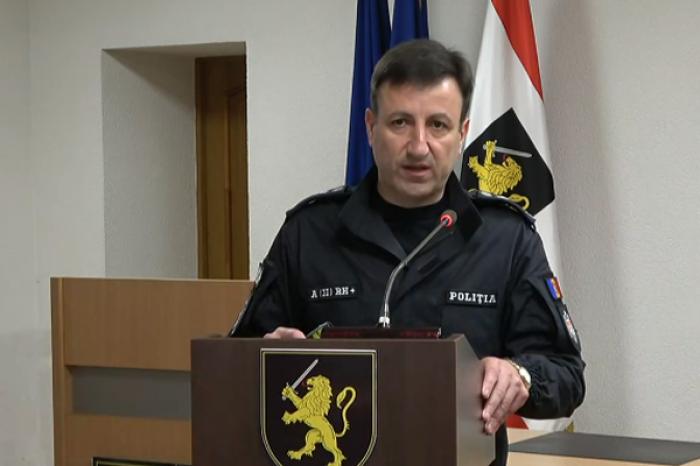 (ВИДЕО) ГЕНИНСПЕКТОРАТ ПОЛИЦИИ ПОДТВЕРДИЛ, ЧТО БУДЕТ ШТРАФОВАТЬ ЗА НОШЕНИЕ ГЕОРГИЕВСКОЙ ЛЕНТЫ