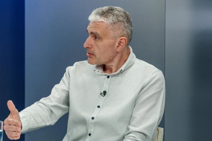 (ВИДЕО) КУРС НА ВЫХОД МОЛДОВЫ ИЗ СНГ ПРАВИЛЬНЫЙ, НО РЕАЛИЗОВАТЬ ЕГО НА ПРАКТИКЕ БУДЕТ СЛОЖНО – БЫВШИЙ ВИЦЕ-СПИКЕР АЛЕКСАНДР СЛУСАРЬ