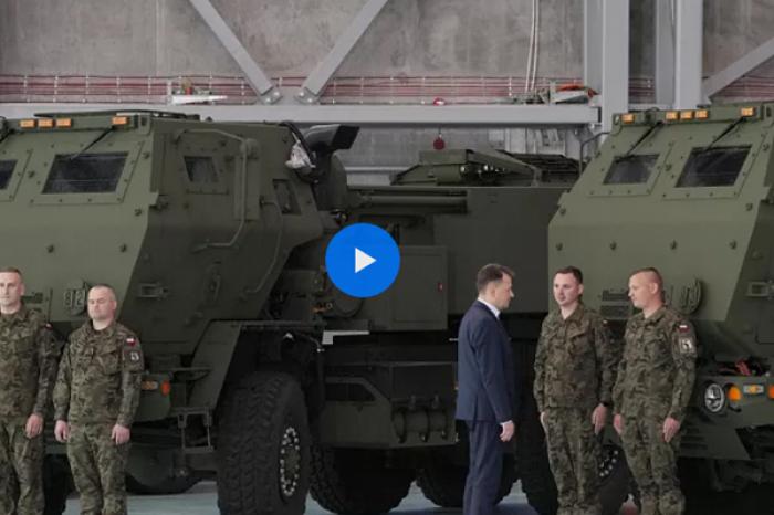 (ВИДЕО) Польша получила первую партию HIMARS для развёртывания у российской границы