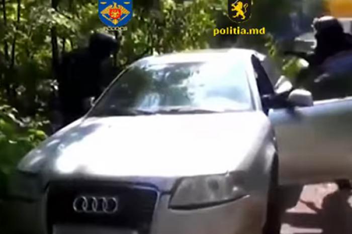 (ВИДЕО) В КИШИНЕВЕ ЗАДЕРЖАНЫ ТРИ ЧЛЕНА ПРЕСТУПНОЙ ОРГАНИЗОВАННОЙ РОССИЙСКОЙ ГРУППИРОВКИ