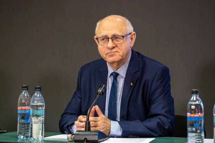 ЭКСПЕРТ ОСУДИЛ НЕСОБЛЮДЕНИЕ РОССИЕЙ В УКРАИНЕ "ПРАВИЛ ВОЙНЫ"