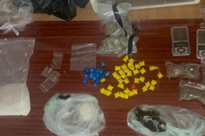 UN LOCUTOR AL TRANSNISTRIEI A FOST REȚINUT DE POLIȚIA CHIȘINĂU PENTRU VÂNZARE DE DROGURI