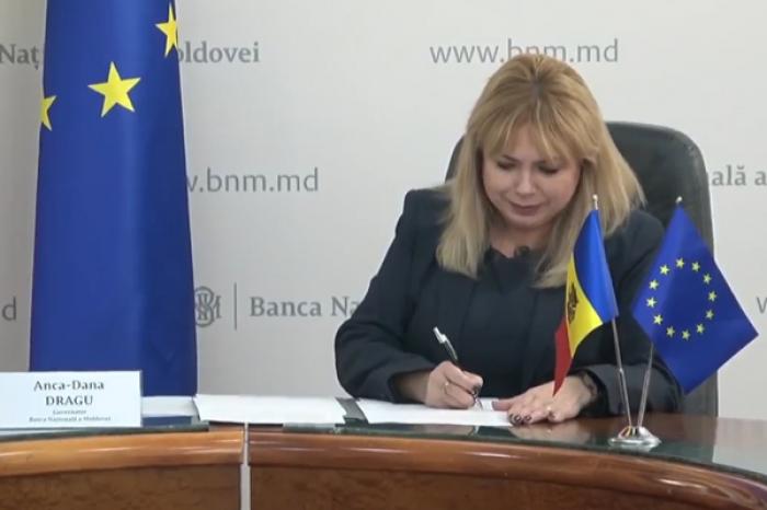 GUVERNATORUL BĂNCII NAȚIONALE ANCA DRAGU A SEMNAT CEREREA DE ADERARE A REPUBLICII MOLDOVA LA ZONA UNICĂ ÎN PLĂȚI ÎN EURO