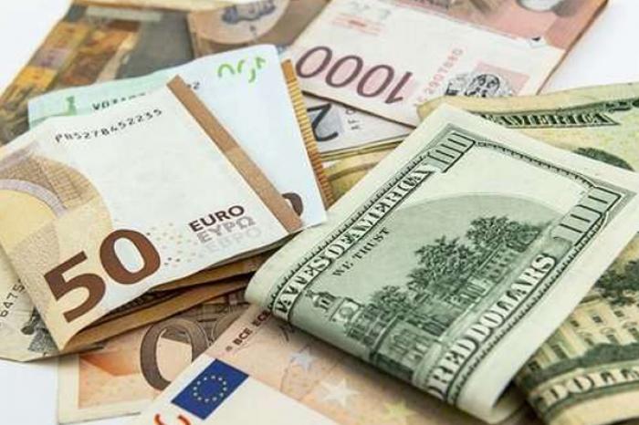 CEREREA DE VALUTĂ ÎN MOLDOVA ÎN LUNA APRILIE A FOST ACOPERITĂ DE OFERTA PERSOANELOR FIZICE ÎN PROPORȚIE DE 88,2 LA SUTĂ