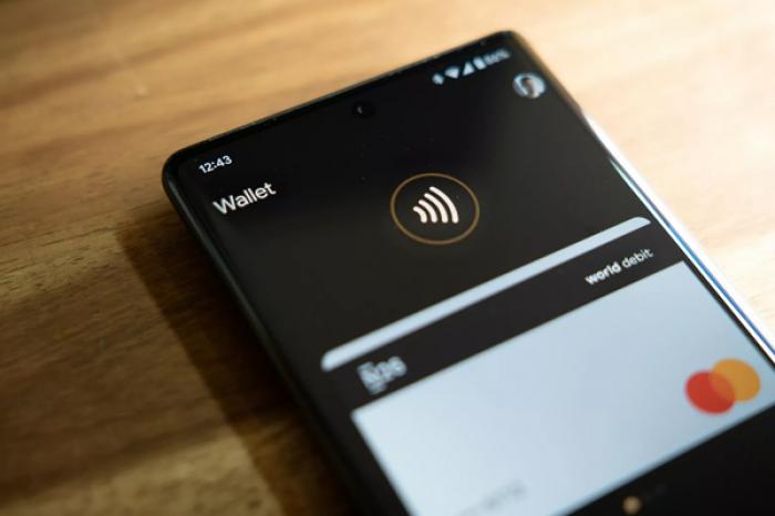 Начинает работу европейский конкурент Visa и Mastercard