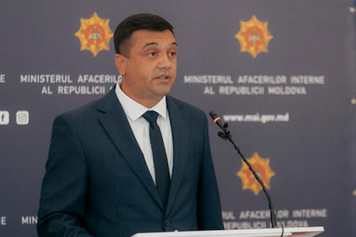 ​MINISTRUL ADRIAN EFROS: MAI INVESTIGHEAZĂ CAZURILE DE CORUPȚIE DIN TIMPUL CAMPANIEI ELECTORALE