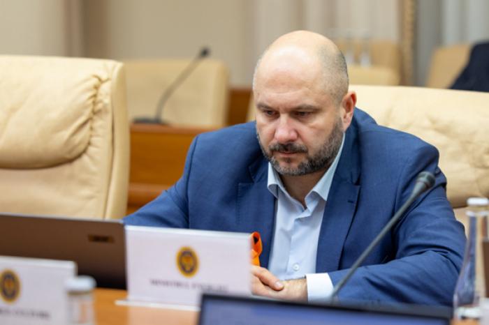 МИНИСТР ЭНЕРГЕТИКИ НЕ ИСКЛЮЧИЛ, ЧТО С РОСТОМ ТАРИФОВ, МОГУТ ВЫРАСТИ И КОМПЕНСАЦИИ