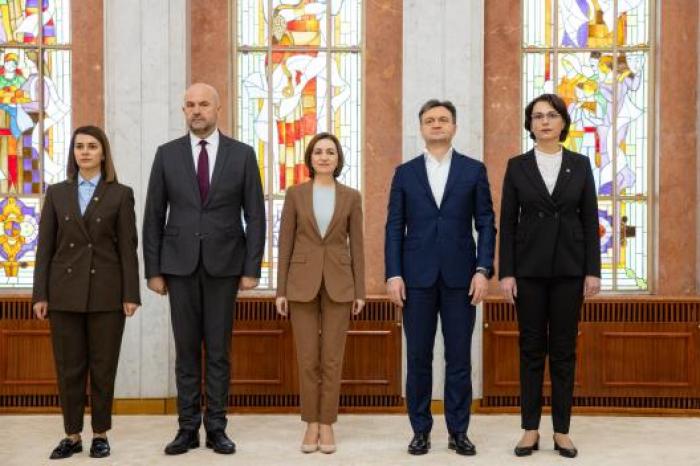 Miniștrii Vladimir Bolea, Ludmila Catlabuga și Daniella Misail-Nichitin au depus jurământul de învestire în funcție