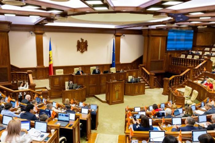 PARLAMENTUL APROBĂ MODIFICĂRILE LA BUGETUL ASIGURĂRILOR OBLIGATORII DE ASISTENȚĂ MEDICALĂ PENTRU ANUL 2024