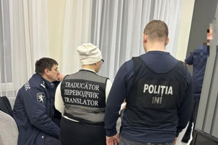 FORȚELE DE ORDINE REȚIN DOI BĂRBAȚI ACUZAȚI DE FRAUDĂ ÎN VALOARE DE 4 MILIOANE DE LEI