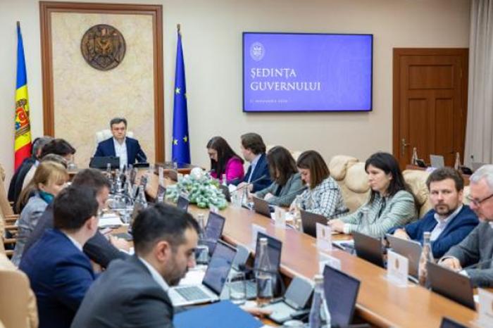 ​GUVERNUL APROBĂ REGULAMENTUL ȘI PLANUL DE ACȚIUNI ANTICRIZĂ ÎN SECTORUL ENERGIEI ELECTRICE