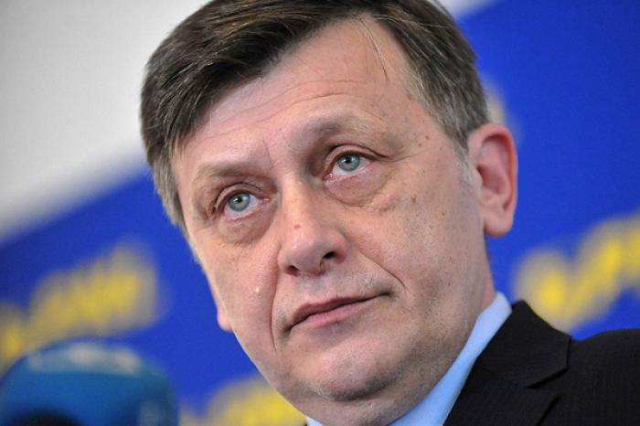 ​Крин Антонеску объявлен общим кандидатом на пост президента Румынии