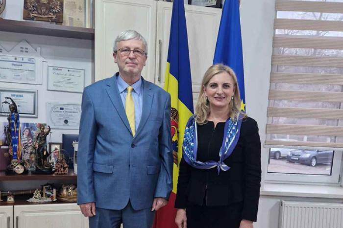 LA STRĂȘENI VA FI CONSTRUITĂ O STAȚIE DE EPURARE A APELOR UZATE CU SPRIJINUL CEHIEI