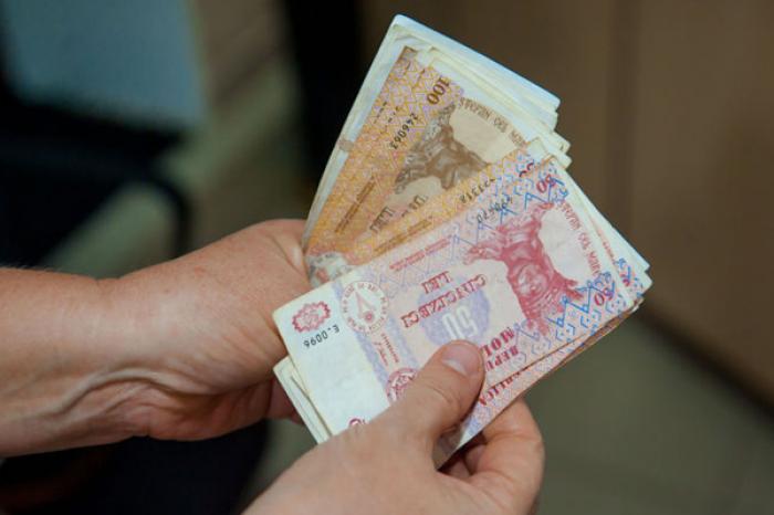 МИНИМАЛЬНАЯ ЗАРАБОТНАЯ ПЛАТА В МОЛДОВЕ В 2025 ГОДУ СОСТАВИТ 5500 ЛЕЕВ