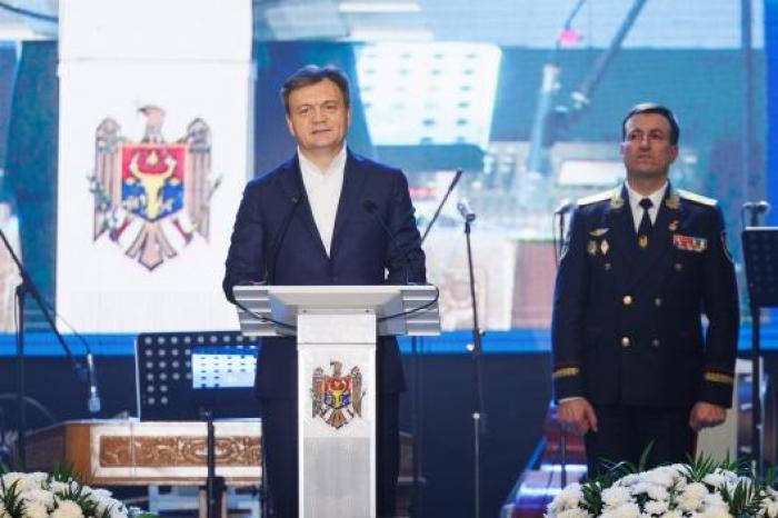 Prim-ministrul Dorin Recean, de Ziua Poliției Naționale: „Vă asigur de întreaga susţinere a Guvernului”