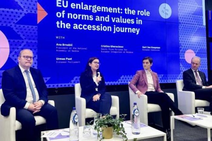 VICEPRIM-MINISTRUL PENTRU INTEGRARE EUROPEANĂ: EXTINDEREA UE ESTE CHEIA STABILITĂȚII ȘI PĂCII ÎN EUROPA