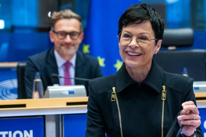 COMISARUL EUROPEAN PENTRU EXTINDERE: MOLDOVA A REALIZAT MULT PE CALEA INTEGRĂRII EUROPENE ȘI ARE NEVOIE DE ASISTENȚA UE