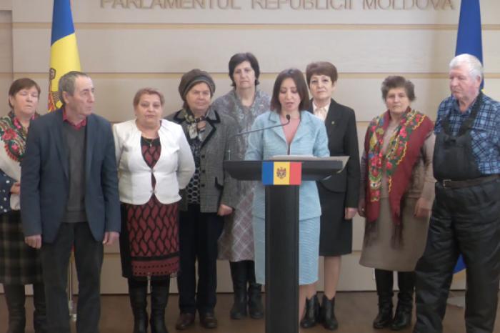 PARLAMENTARII DIN PARTEA PAS PROPUN CREȘTEREA PENSIILOR PENTRU 30.000 DE PERSOANE DE LA 1 MAI