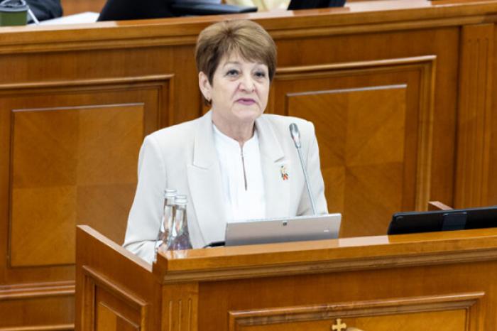 ПАРЛАМЕНТ УТВЕРДИЛ ПОВЫШЕНИЕ ПЕНСИЙ ДЛЯ 30 ТЫС. ПОЖИЛЫХ ЛЮДЕЙ