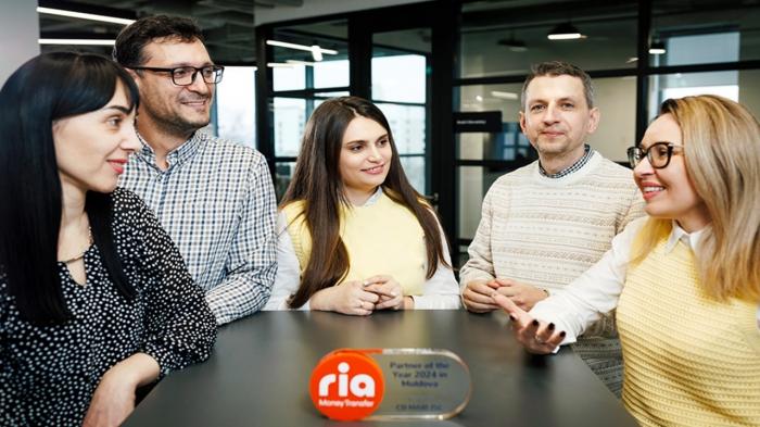 Maib признан «Партнером года 2024 в Молдове» по версии Ria Money Transfer