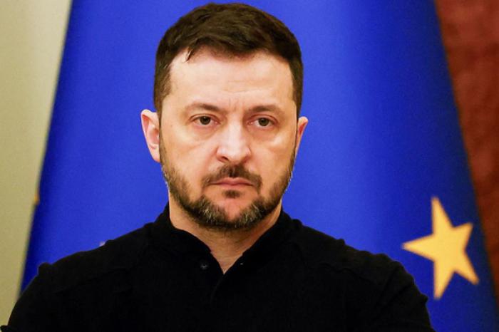 The Economist: Зеленский начал подготовку к выборам и нацеливается на лето