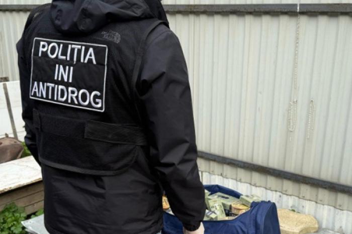 CU AJUTORUL EUROPOL ȘI AL FORȚELOR DE ORDINE UCRAINENE, 150 000 DE PASTILE PSIHOTROPE AU FOST GĂSITE ÎN MOLDOVA