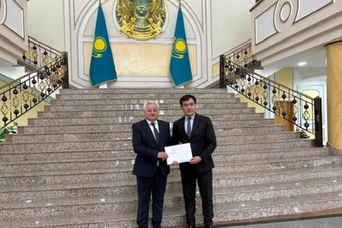 КАЗАХСТАН СТРЕМИТСЯ РАЗВИВАТЬ ОТНОШЕНИЯ С МОЛДОВОЙ