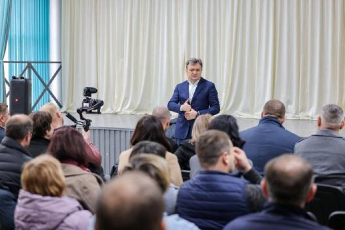 Премьер-министр Дорин Речан встретился с жителями села Рошкань Новоаненского района