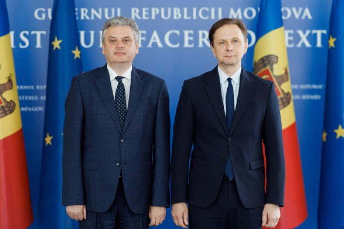 COMISIA PARLAMENTARĂ PENTRU POLITICĂ EXTERNĂ A APROBAT DESEMNAREA NOILOR AMBASADORI ÎN SUA ȘI TURCIA