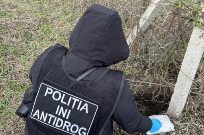 MOLDOVA ȘI UCRAINA AU EFECTUAT O OPERAȚIUNE A POLIȚIEI COMUNĂ, CONFISCÂND 12 KG DE DROGURI ÎN VALOARE DE 6 MILIOANE DE LEI