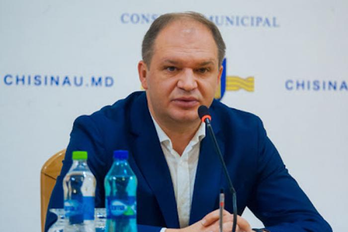 ПРИМАР КИШИНЕВА ПРИЗВАЛ СОГРАЖДАН ПРОВЕСТИ МЕРОПРИЯТИЯ 9 МАЯ «В МИРЕ И ТЕРПИМОСТИ ДРУГ К ДРУГУ»