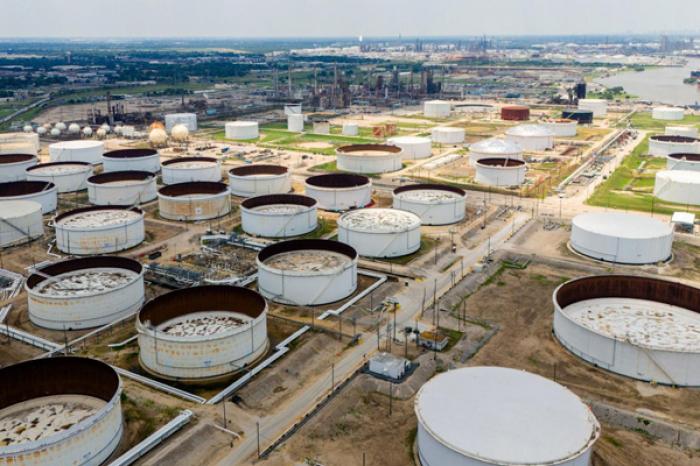 Нефть Brent резко выросла в цене на фоне атаки Израиля по Ирану