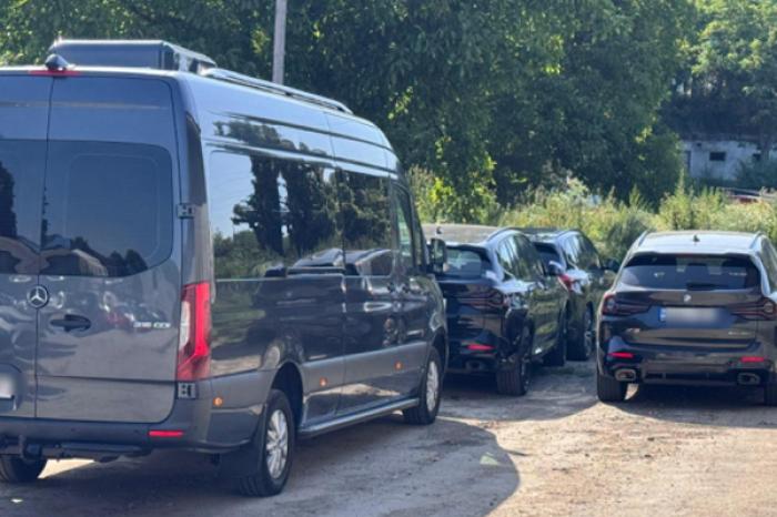 ПРОКУРОРЫ И ПОГРАНИЧНИКИ ИЗЪЯЛИ 10 АВТОМОБИЛЕЙ, ВВЕЗЕННЫХ В МОЛДОВУ ПО ПОДДЕЛЬНЫМ ДОКУМЕНТАМ