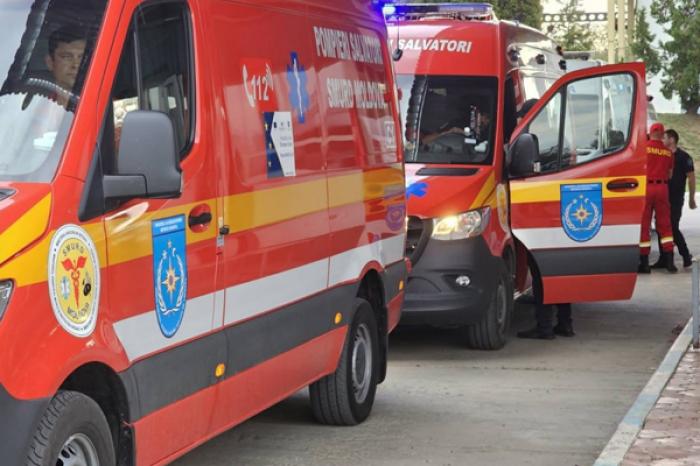 ​SALVATORII ROMÂNI AU AJUTAT PATRU CETĂȚENI MOLDOVENI BLOCAȚI ÎN MUNȚI