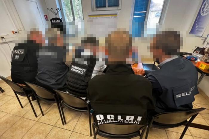 ​ВО ФРАНЦИИ ОСУЖДЕНЫ 13 ЧЛЕНОВ МОЛДАВСКОЙ ПРЕСТУПНОЙ ГРУППИРОВКИ ВО ГЛАВЕ С «ПАТРОНОМ»