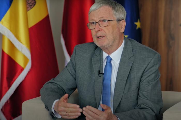 ​AMBASADORUL CEH: AJUTORUL UMANITAR NU ESTE DOAR SOLIDARITATE, CI ȘI O INVESTIȚIE ÎN SECURITATE