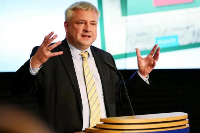 БРЮССЕЛЬ И БЕРЛИН С НЕТЕРПЕНИЕМ ОЖИДАЮТ РЕЗУЛЬТАТОВ ПАРЛАМЕНТСКИХ ВЫБОРОВ В МОЛДОВЕ – ДЕПУТАТ БУНДЕСТАГА